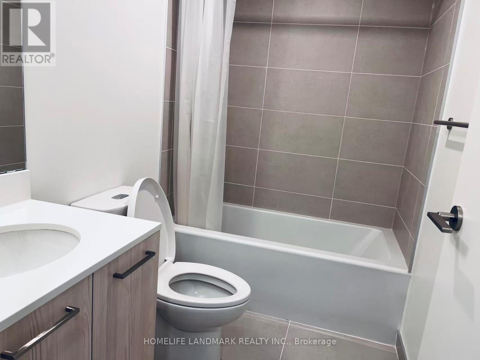 704 - 65 Mutual Street, Toronto, Ontario  M5B 0E5 - Photo 7 - C12973446