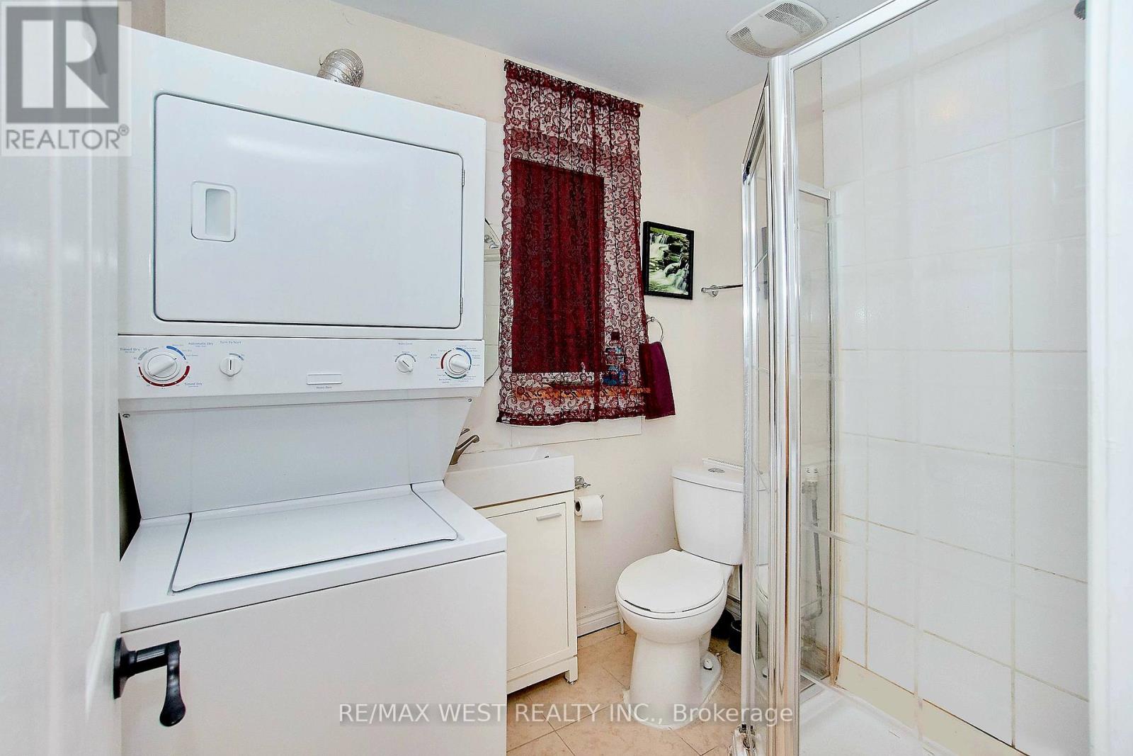 2nd - 237 Vaughan Road, Toronto, Ontario  M6C 2M8 - Photo 6 - C12973456