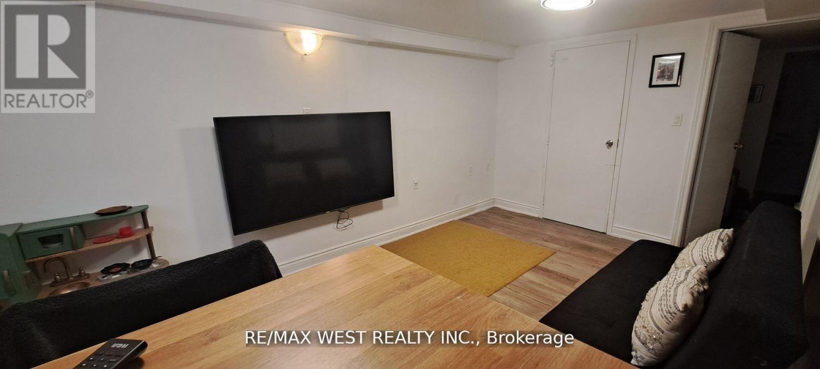 Bsmt - 237 Vaughan Road, Toronto, Ontario  M6C 2M8 - Photo 6 - C12973470