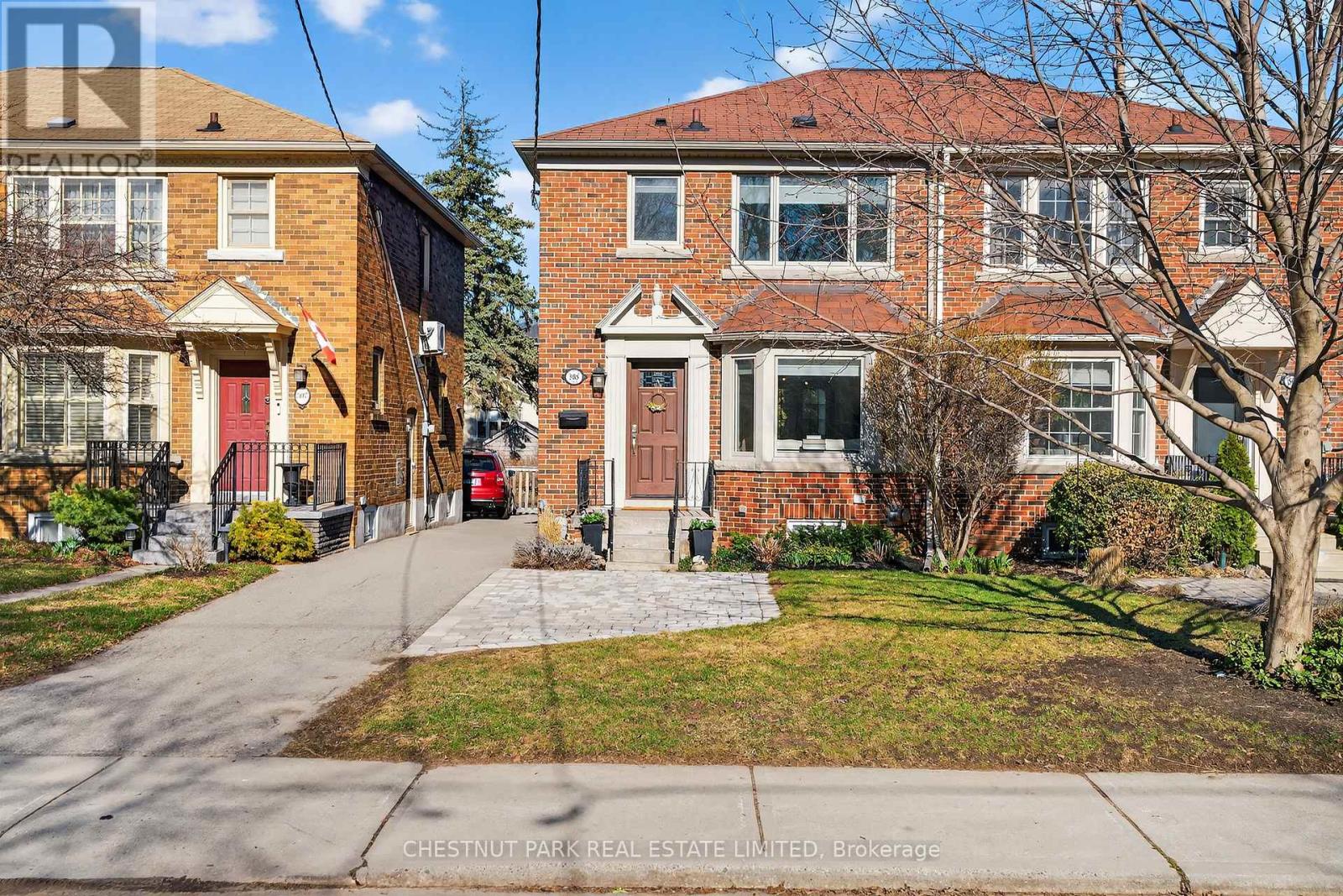 505 Sutherland Drive, Toronto, Ontario  M4G 1K9 - Photo 1 - C12973500