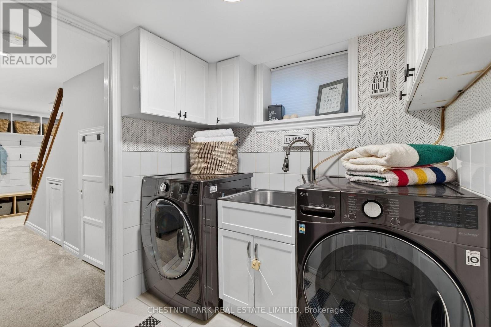 505 Sutherland Drive, Toronto, Ontario  M4G 1K9 - Photo 25 - C12973500