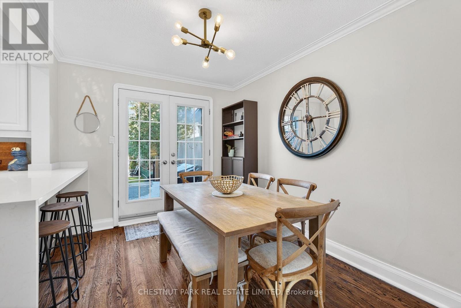 505 Sutherland Drive, Toronto, Ontario  M4G 1K9 - Photo 8 - C12973500