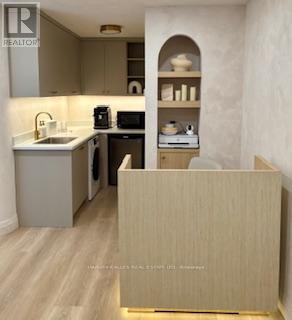 Room 1 - 315 Avenue Road, Toronto, Ontario  M4V 2H2 - Photo 4 - C12973502