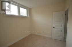 70 - 23 Eldora Avenue, Toronto, Ontario  M2M 0B5 - Photo 9 - C12973512