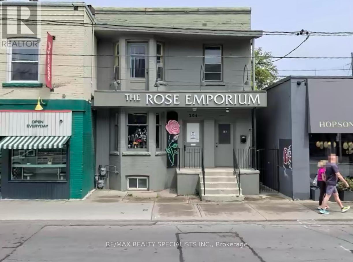 204 Dupont Street, Toronto, Ontario  M5R 2E6 - Photo 1 - C12973540