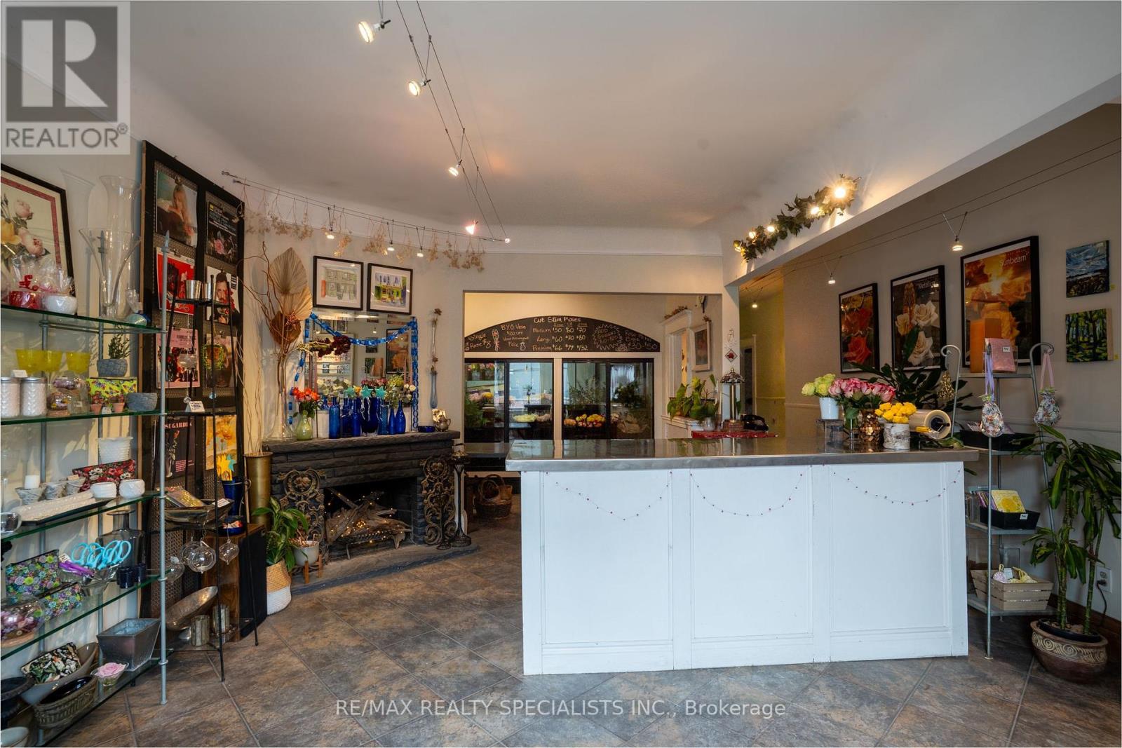 204 Dupont Street, Toronto, Ontario  M5R 2E6 - Photo 10 - C12973540