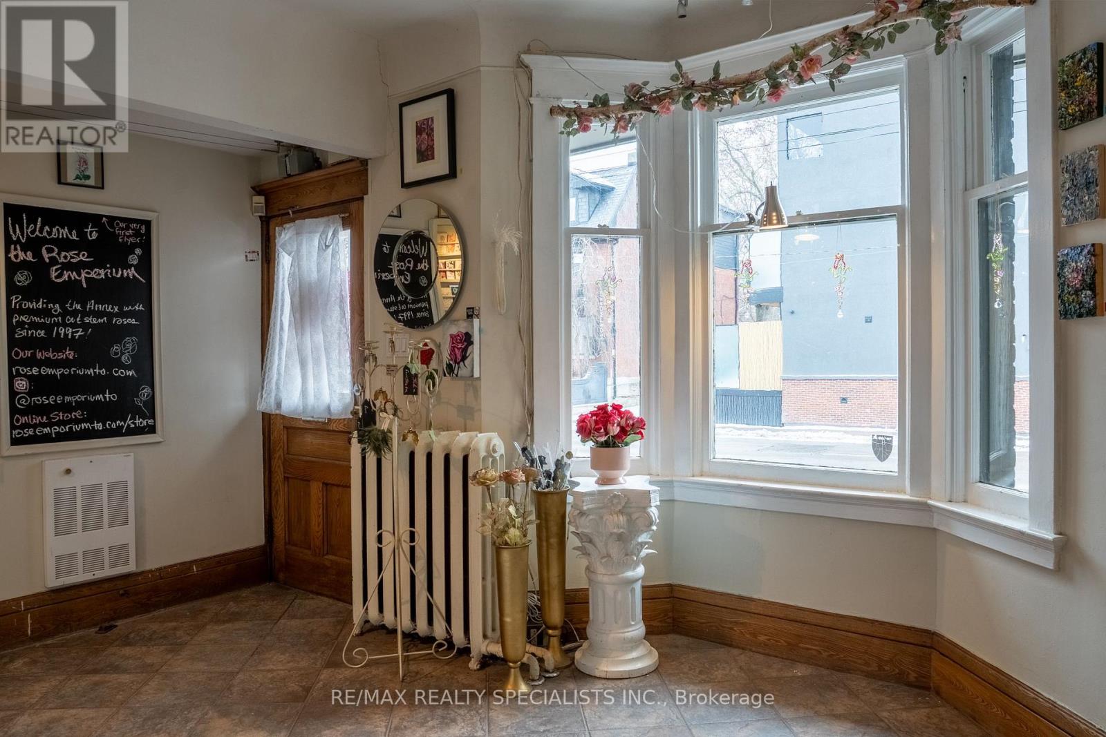 204 Dupont Street, Toronto, Ontario  M5R 2E6 - Photo 2 - C12973540