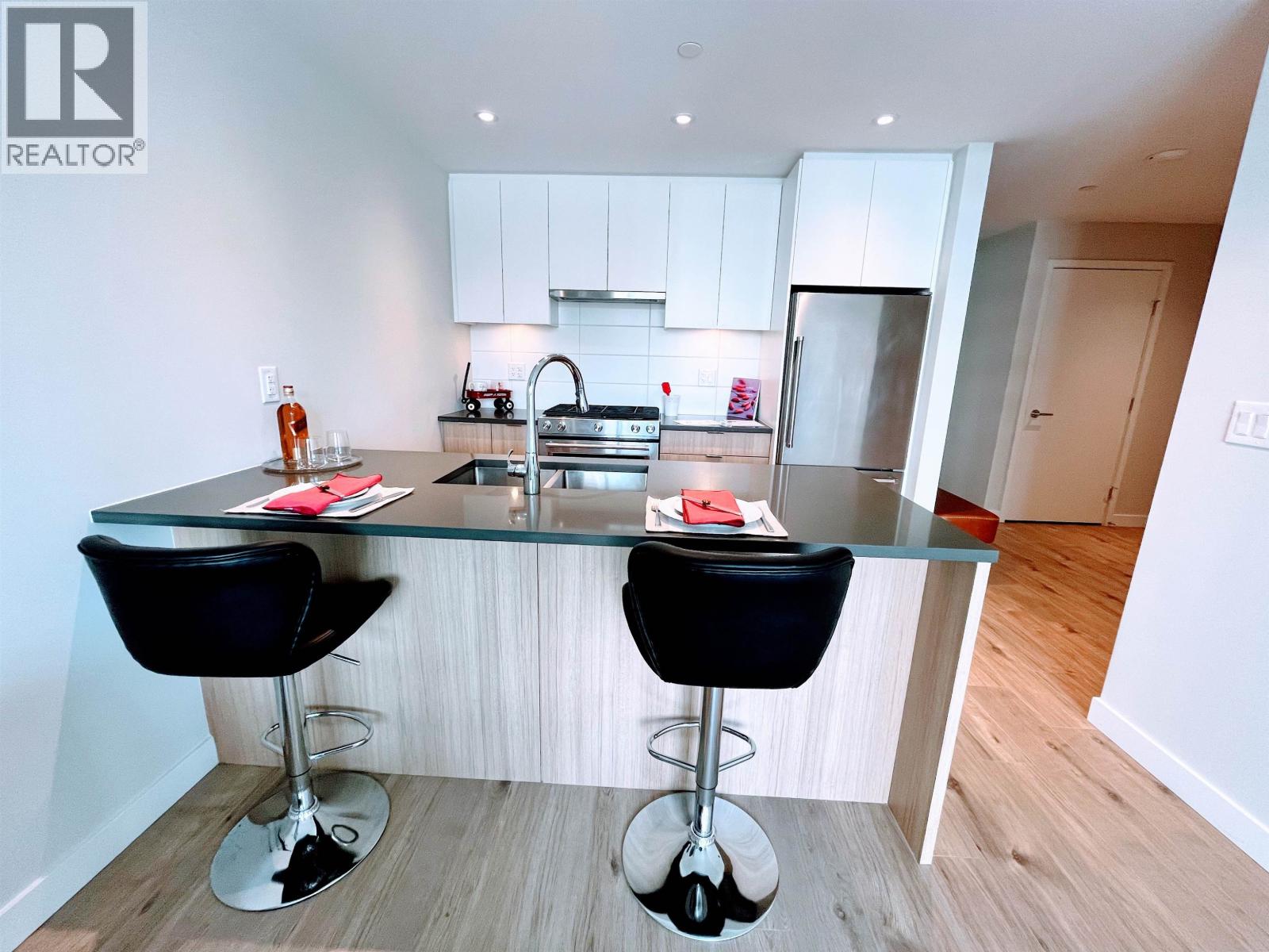 1205 3430 E Kent Avenue South, Vancouver, British Columbia  V5S 0G7 - Photo 11 - R3108664