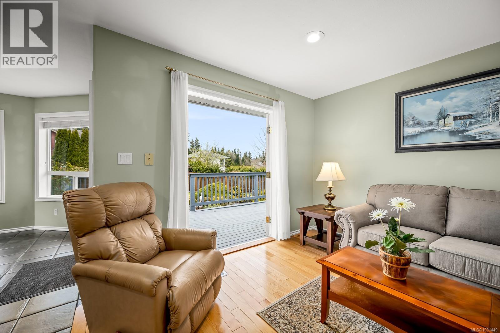 1741 Swan Cres, Courtenay, British Columbia  V9N 9A8 - Photo 5 - 1031449