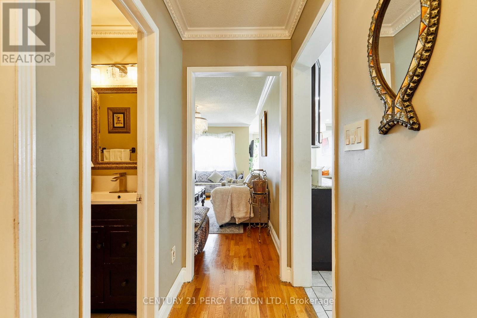 56 Havenlea Road, Toronto, Ontario  M1X 1T2 - Photo 5 - E12973354