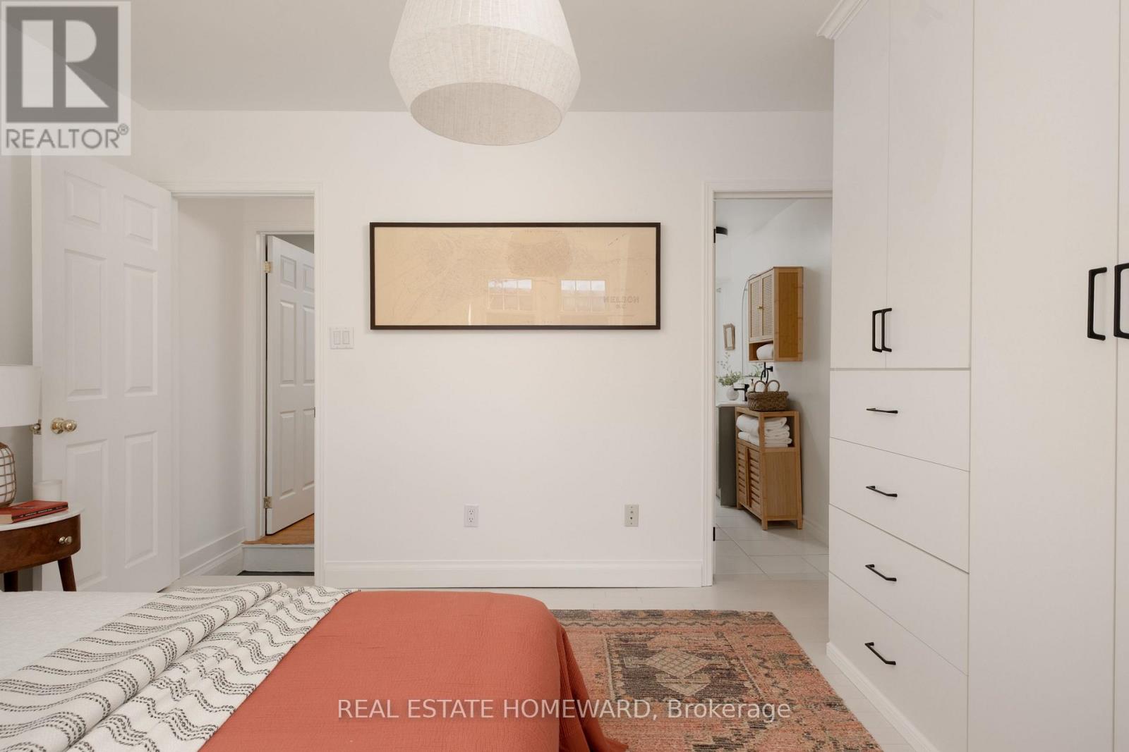 52 Balfour Avenue, Toronto, Ontario  M4C 1T6 - Photo 19 - E12973374