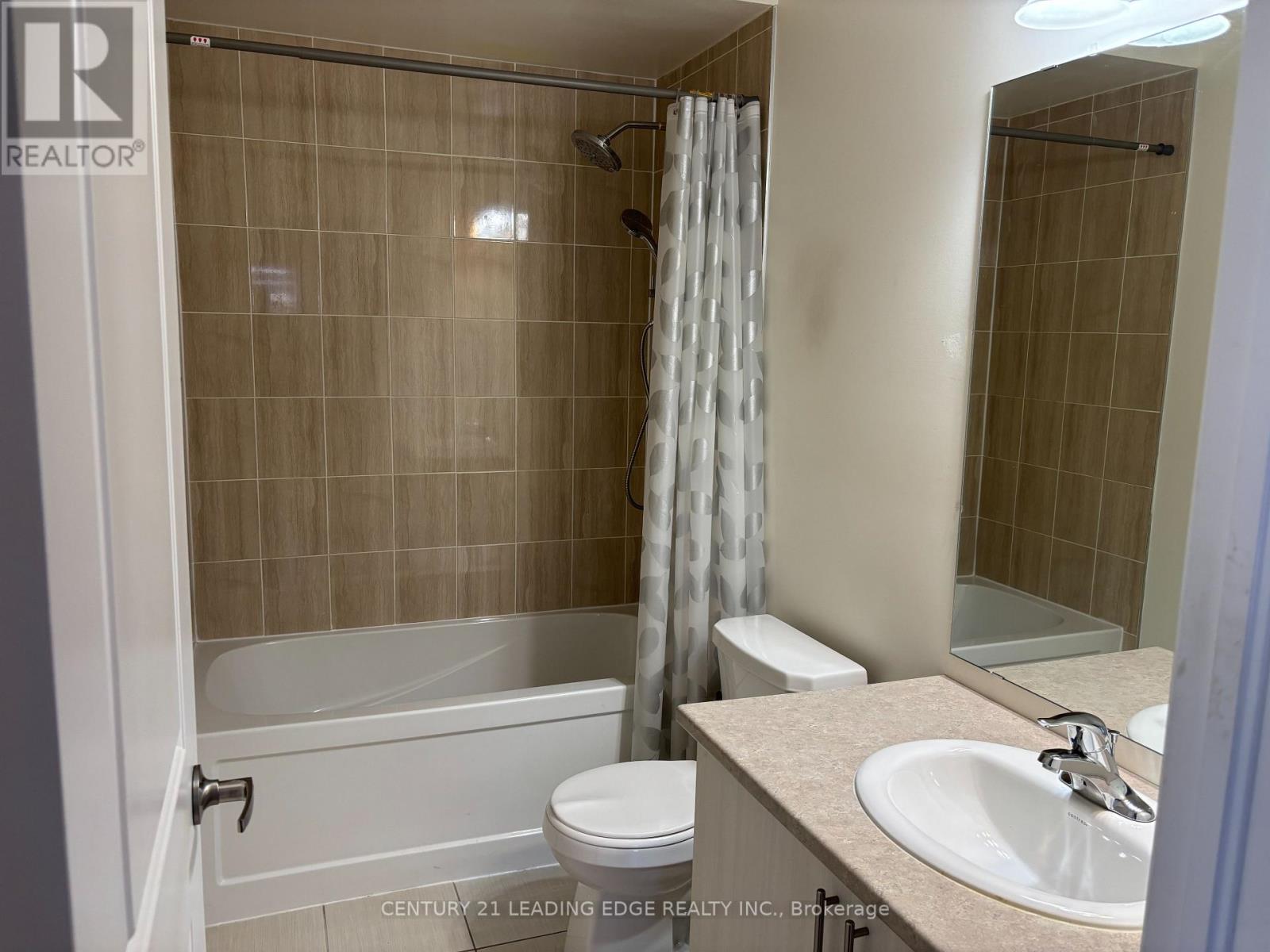 318 Okanagan Path, Oshawa, Ontario  L1H 0A7 - Photo 15 - E12973432