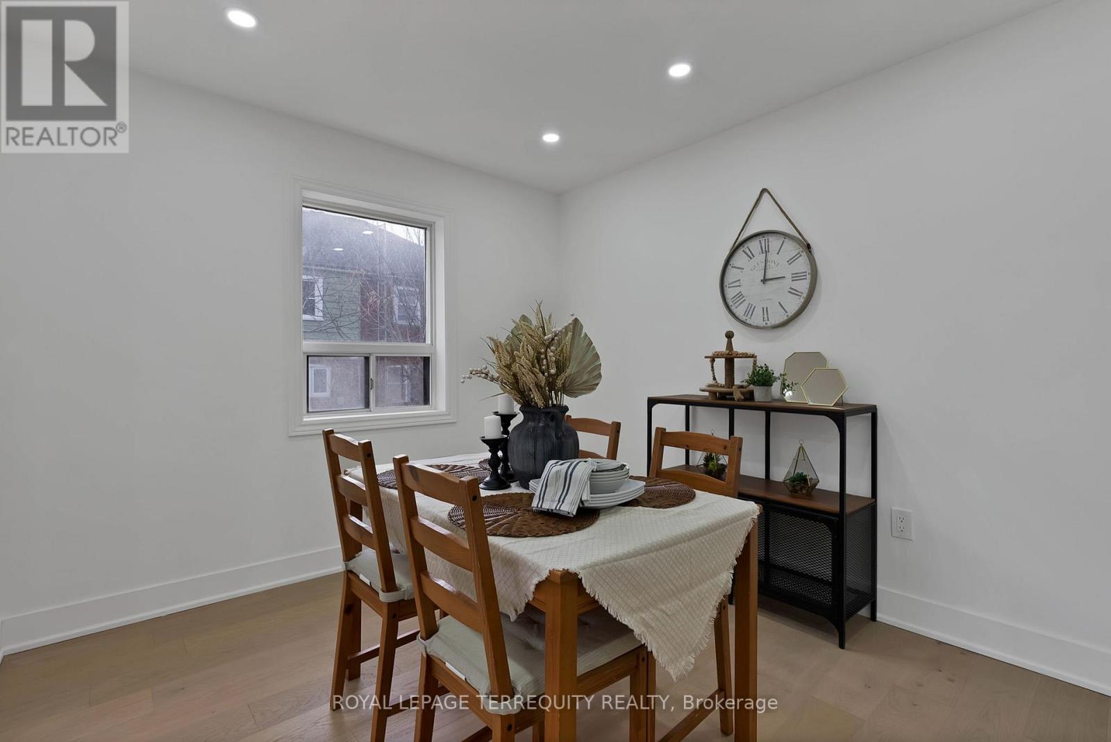 40 Leroy Avenue, Toronto, Ontario  M4J 4G8 - Photo 14 - E12973440