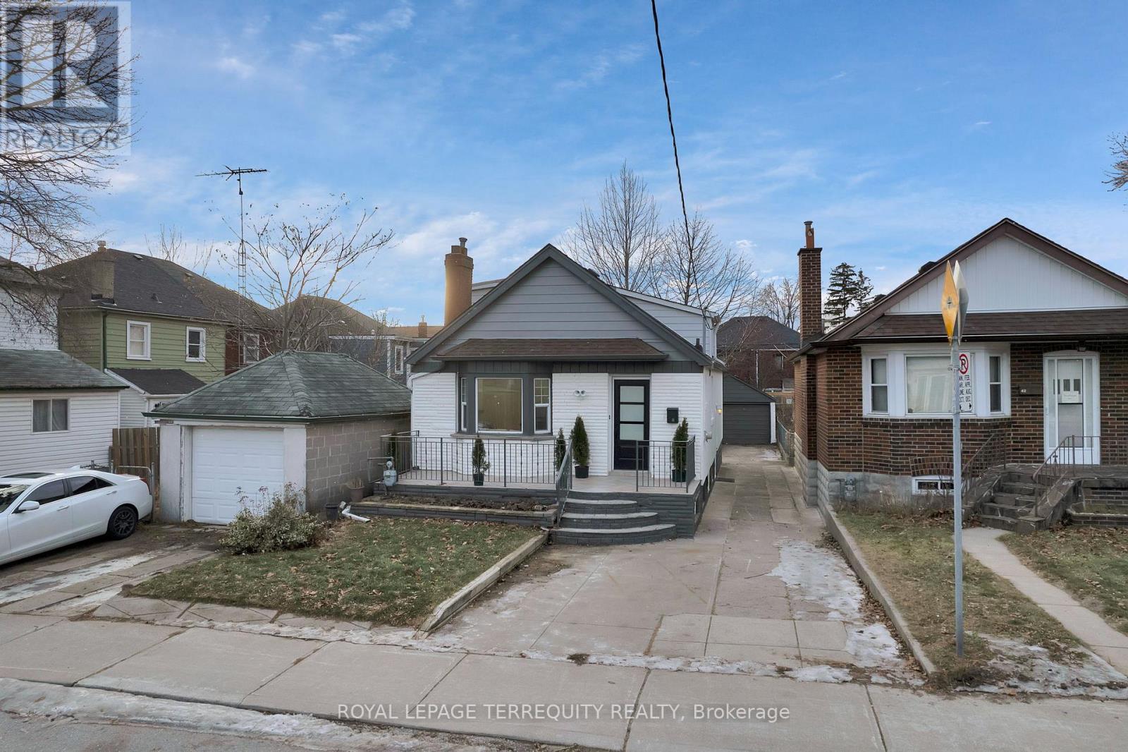 40 Leroy Avenue, Toronto, Ontario  M4J 4G8 - Photo 41 - E12973440