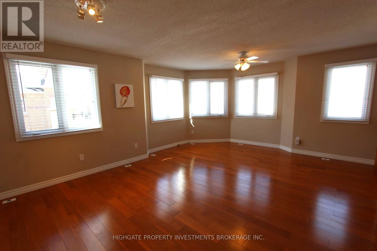 83 - 151 Townsgate Drive, Vaughan, Ontario  L4J 8J7 - Photo 10 - N12973356