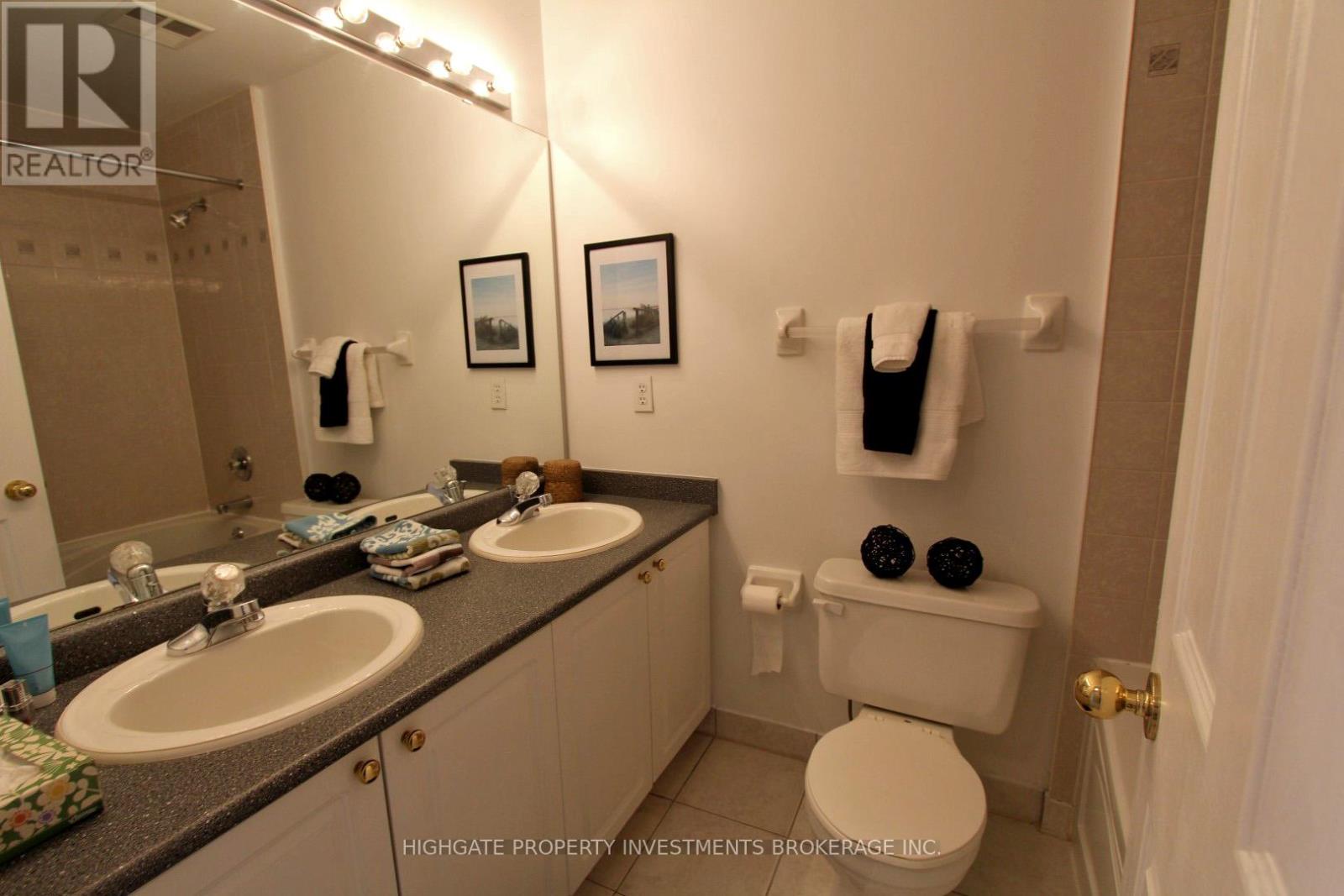 83 - 151 Townsgate Drive, Vaughan, Ontario  L4J 8J7 - Photo 13 - N12973356