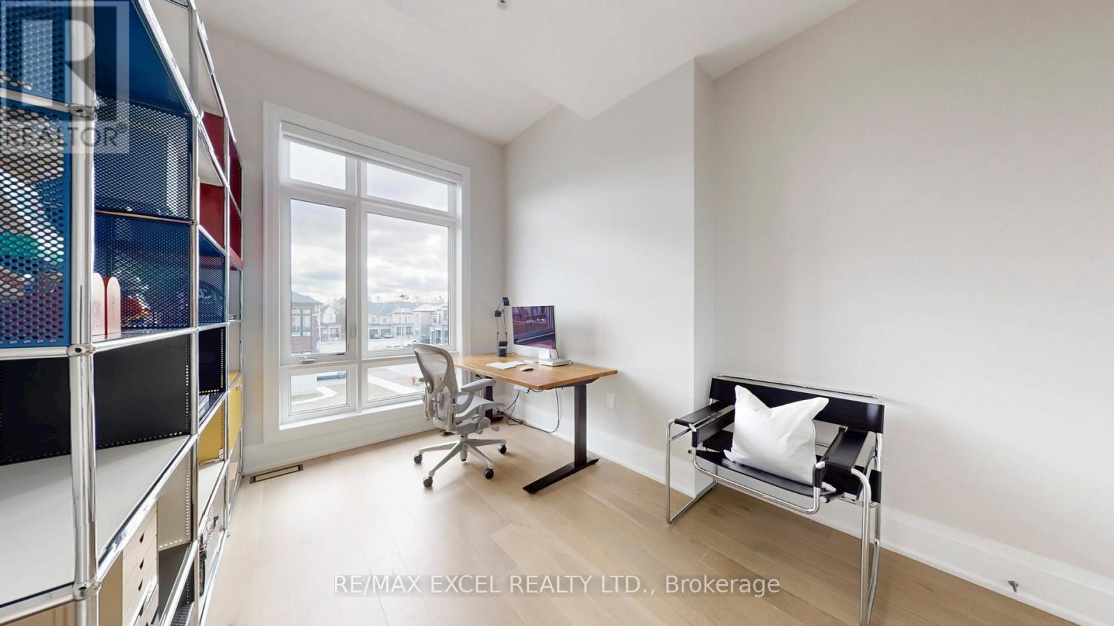 74 Tempel Street, Richmond Hill, Ontario  L4E 1K6 - Photo 33 - N12973410