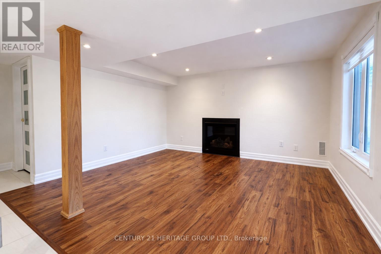 691 Shanahan Boulevard, Newmarket, Ontario  L3X 1P8 - Photo 11 - N12973422