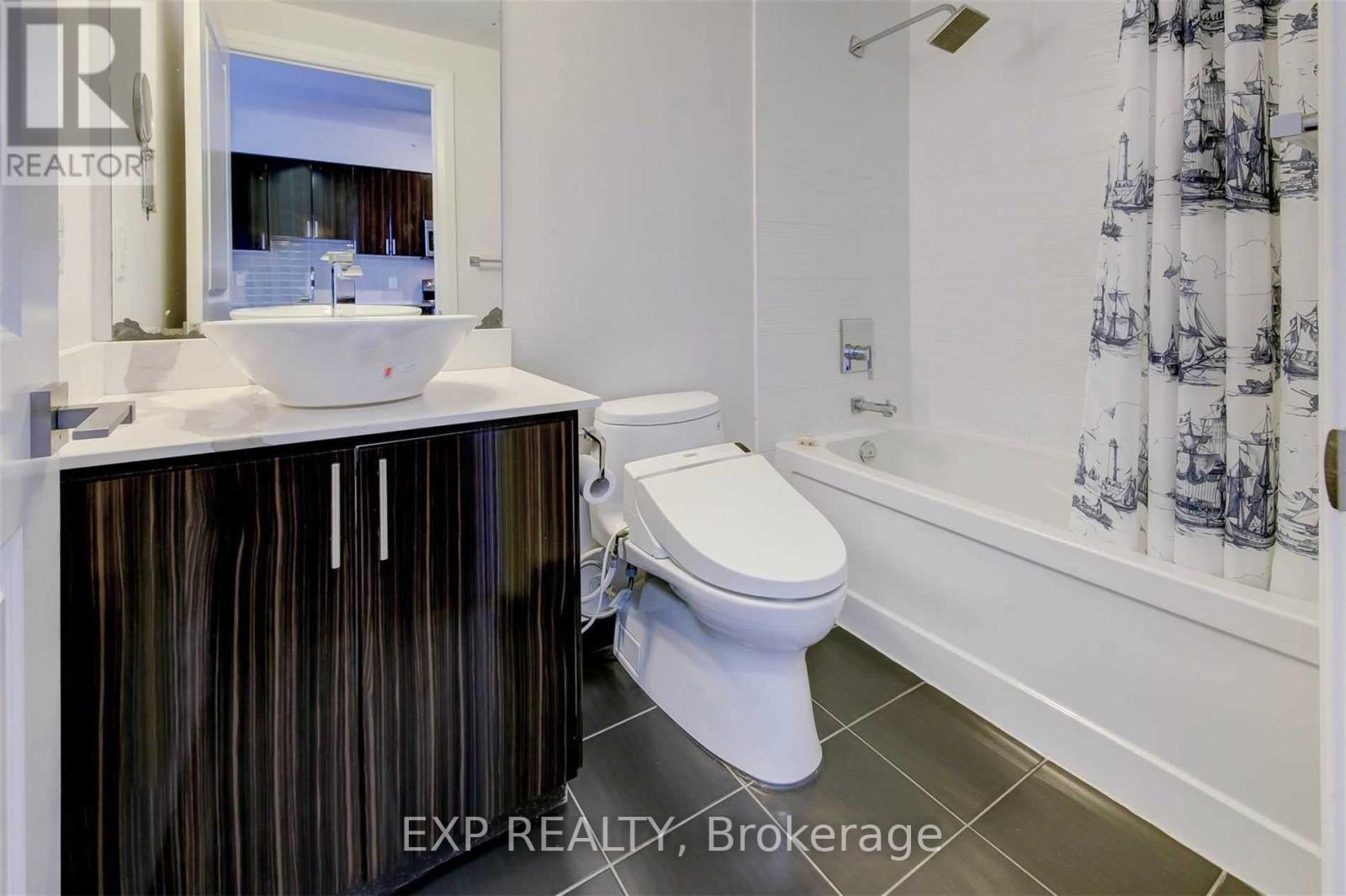 2333 - 7161 Yonge Street, Markham, Ontario  L3T 0C8 - Photo 13 - N12973430