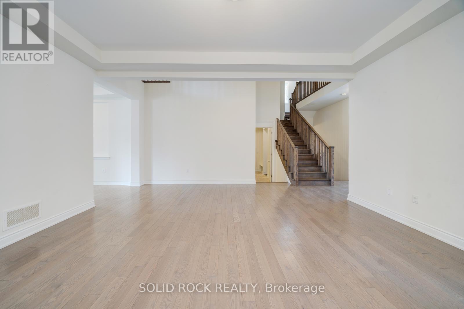 59 Luang Street, Vaughan, Ontario  L4H 4W5 - Photo 9 - N12973488