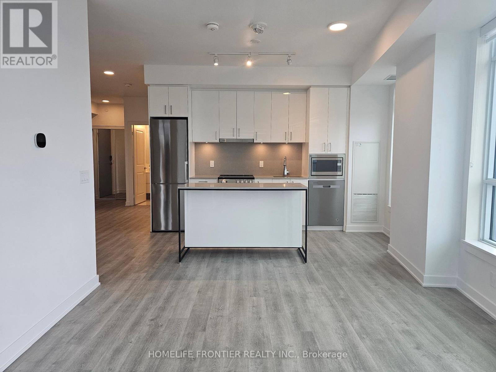 2607 - 30 Upper Mall Way, Vaughan, Ontario  L4J 0L7 - Photo 10 - N12973516