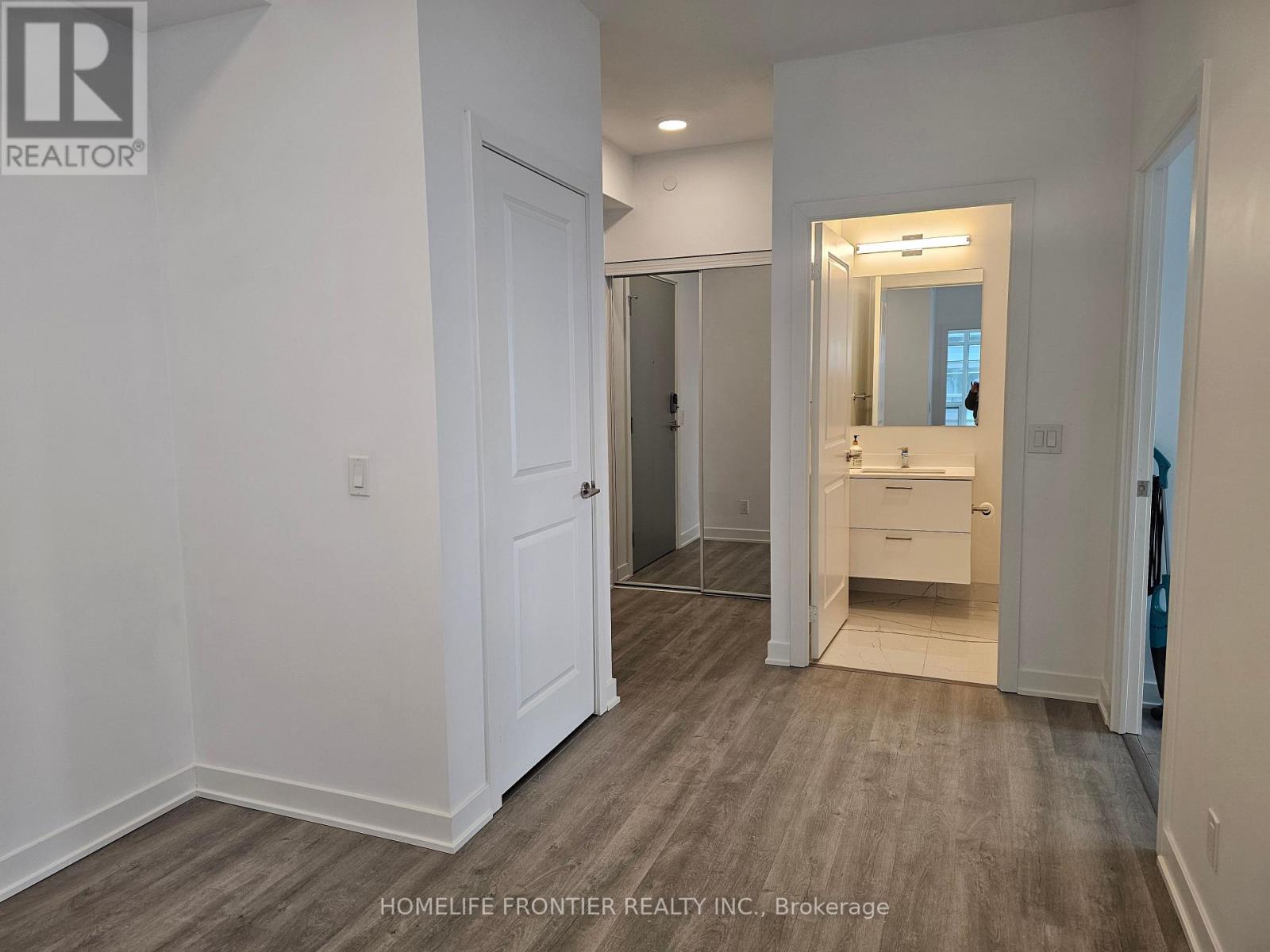 2607 - 30 Upper Mall Way, Vaughan, Ontario  L4J 0L7 - Photo 18 - N12973516