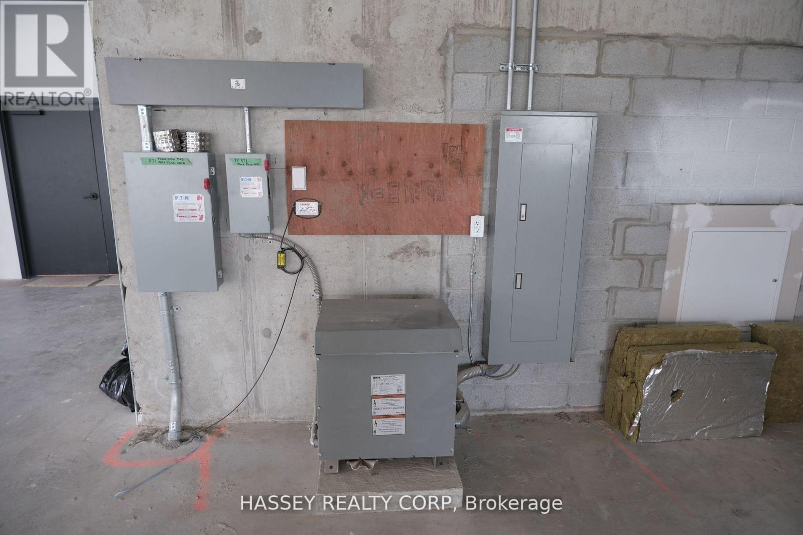 C1a - 185 Dunlop Street E, Barrie (Lakeshore), Ontario  L4M 0L7 - Photo 10 - S12973402