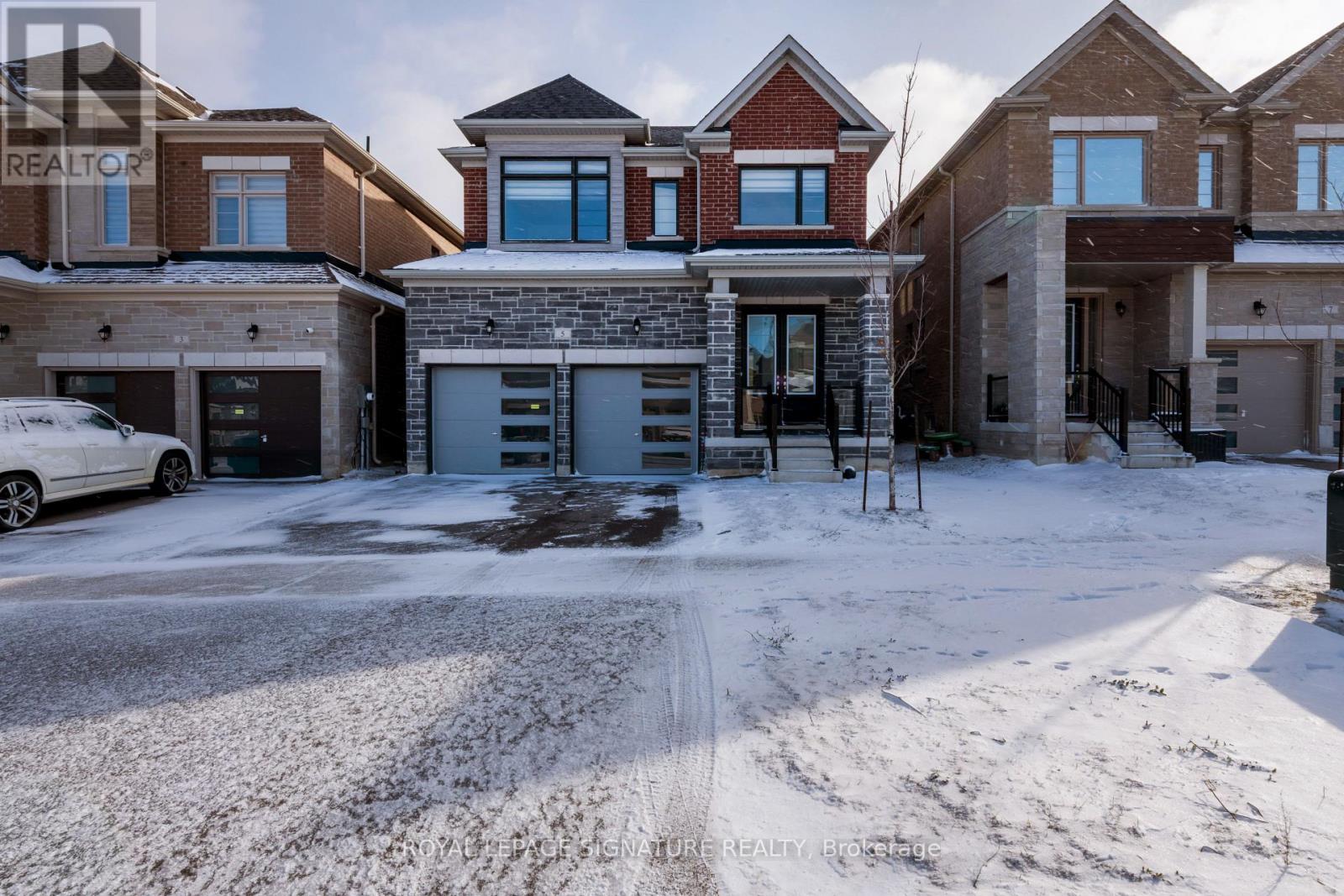 5 SASSAFRAS ROAD, Springwater, Ontario