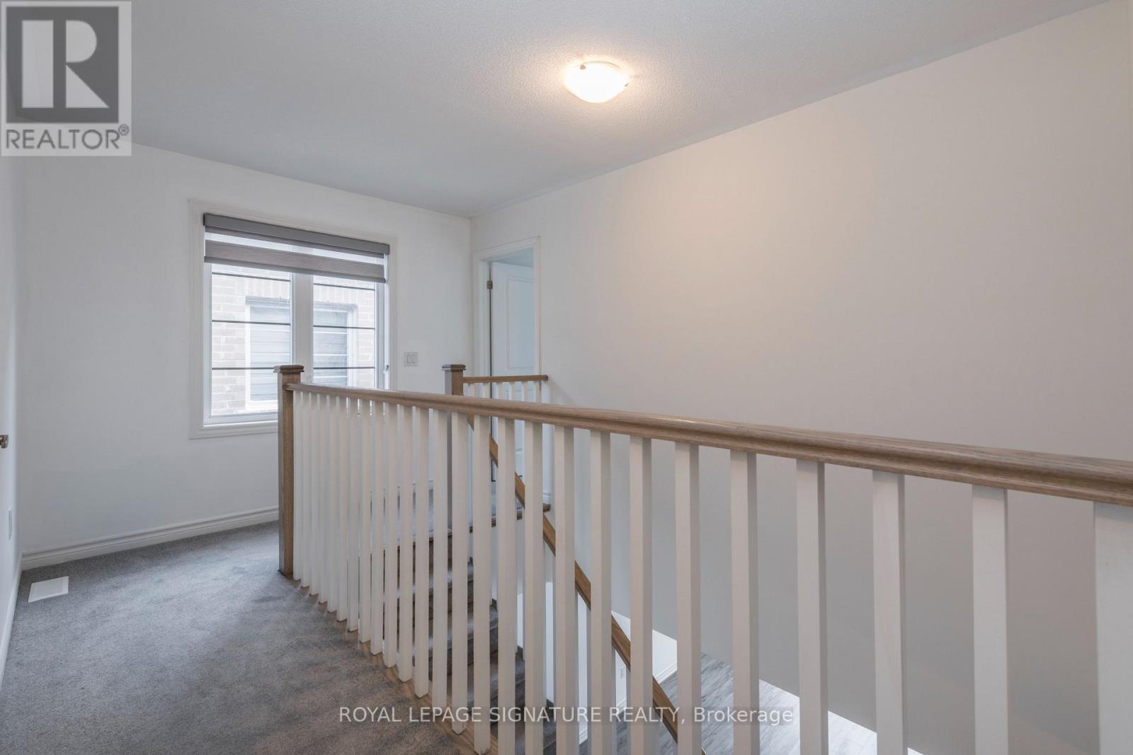 5 Sassafras Road, Springwater, Ontario  L9X 2C6 - Photo 12 - S12973408