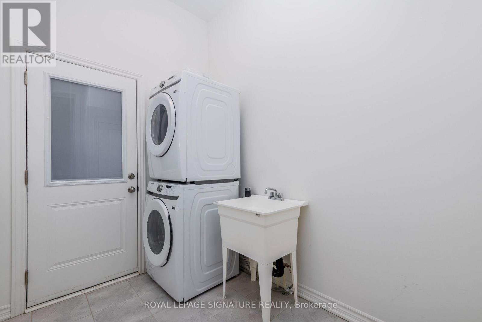 5 Sassafras Road, Springwater, Ontario  L9X 2C6 - Photo 22 - S12973408