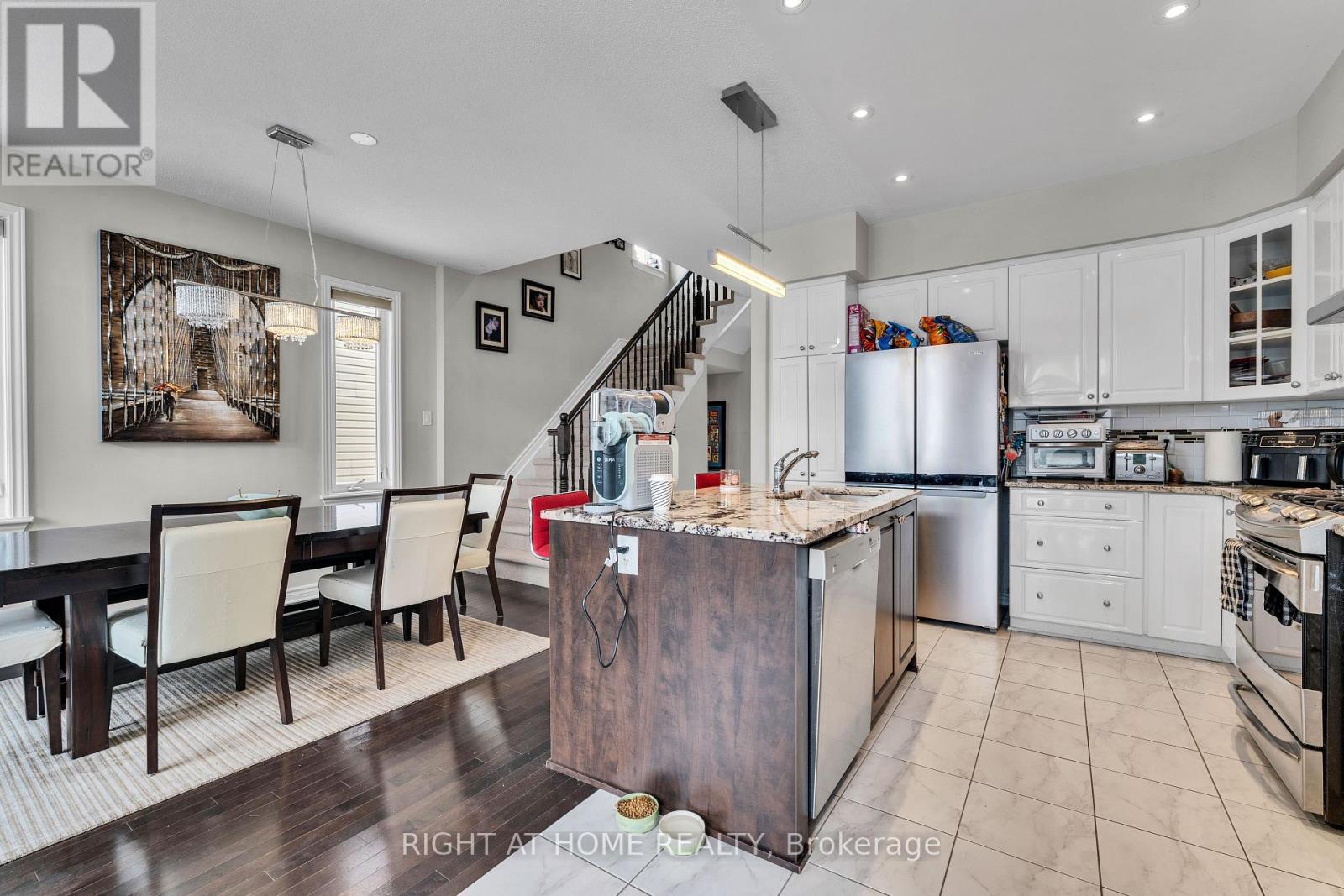 430 Cooks Mills Crescent, Ottawa, Ontario  K1V 2M9 - Photo 10 - X12774336