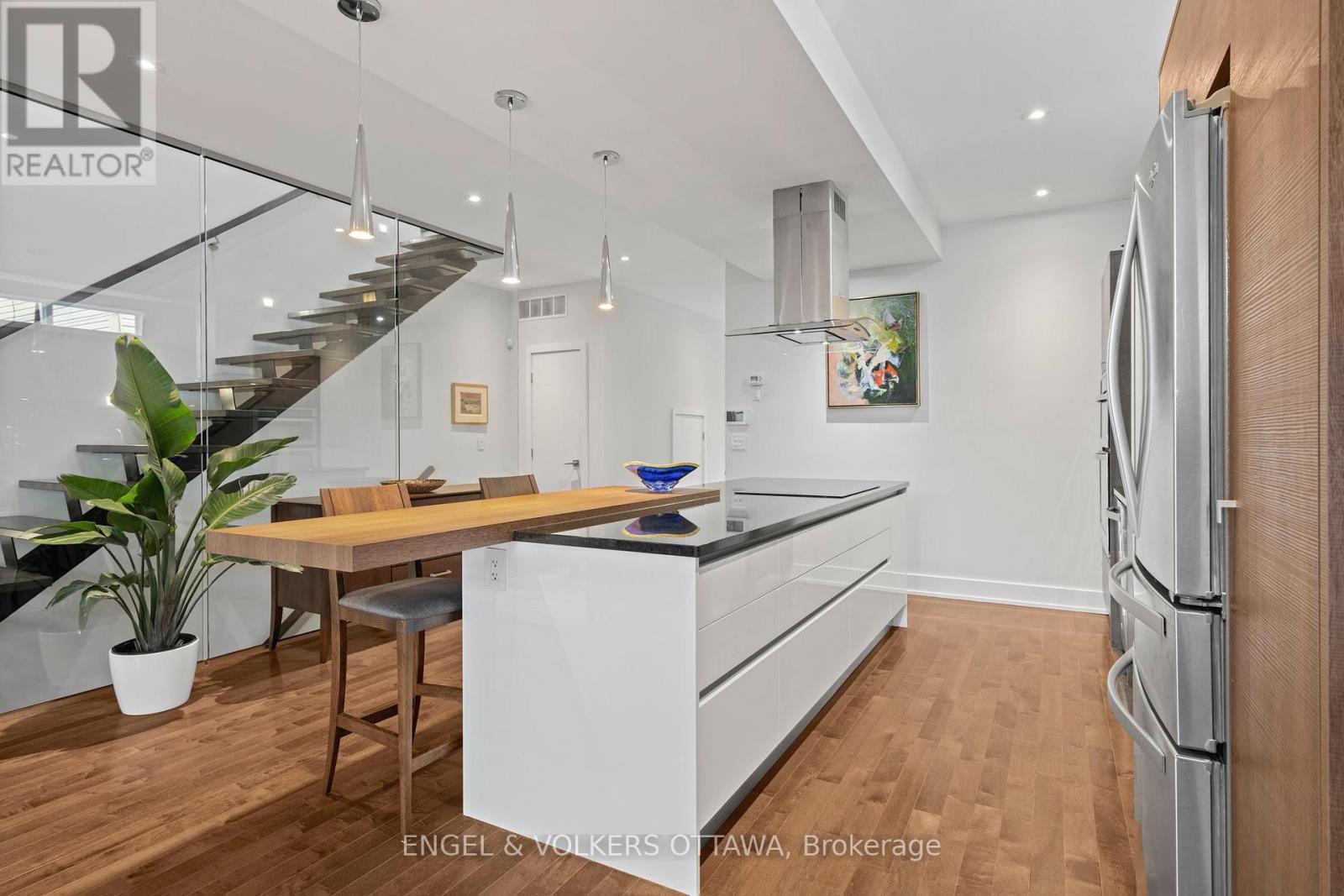 381 Roosevelt Avenue, Ottawa, Ontario  K2A 1Y9 - Photo 12 - X12969142