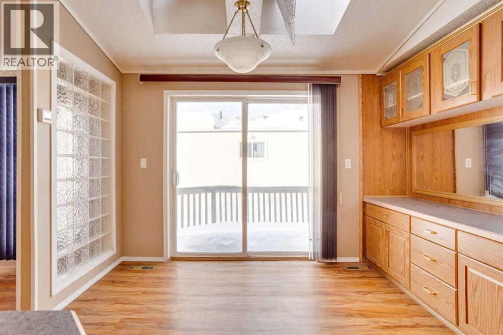 172 Clausen Crescent, Fort Mcmurray, Alberta  T9K 2H7 - Photo 12 - A2279187