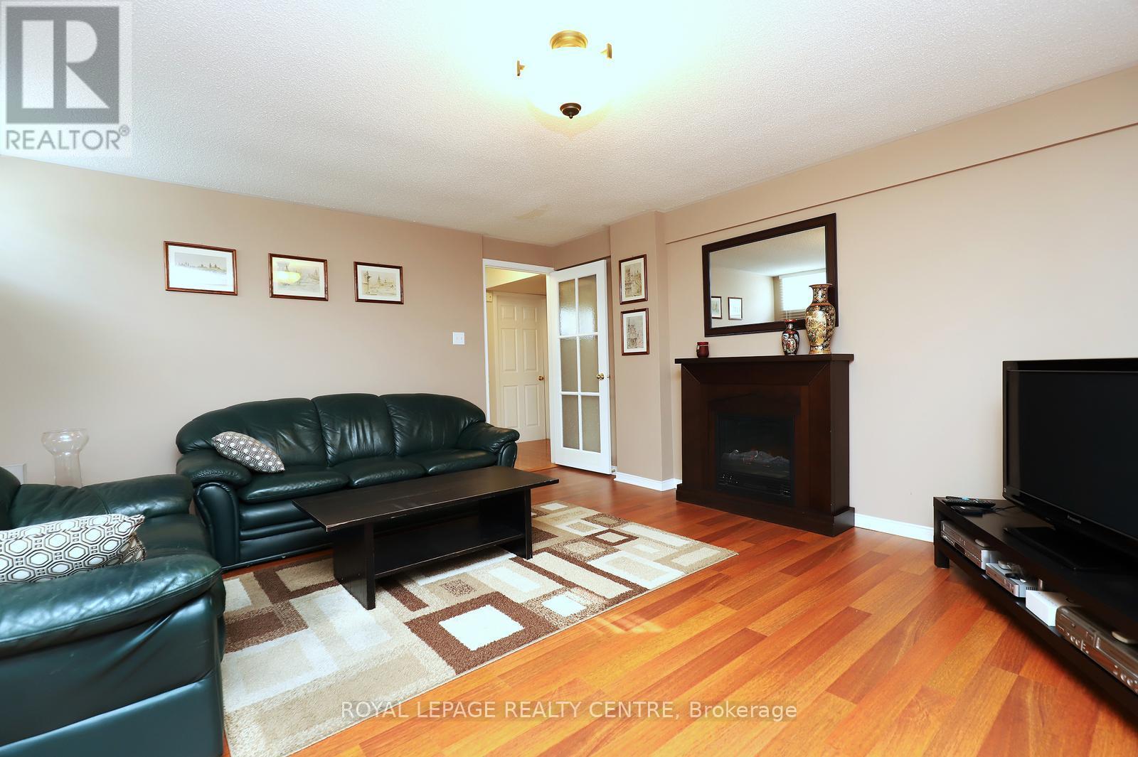 57 Royal Orchard Drive, Brampton, Ontario  L6X 4M5 - Photo 22 - W12973332