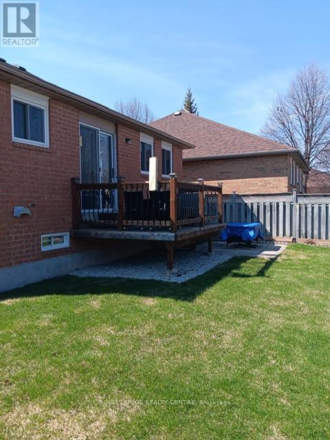 57 Royal Orchard Drive, Brampton, Ontario  L6X 4M5 - Photo 28 - W12973332