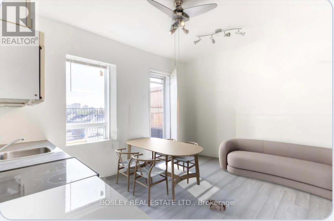 2963 Dundas Street W, Toronto, Ontario  M6P 1Z2 - Photo 3 - W12973364