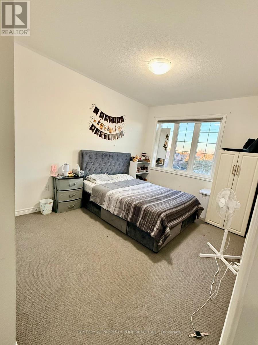 Upper - 41 Hashmi Place, Brampton, Ontario  L6Y 6J9 - Photo 17 - W12973452