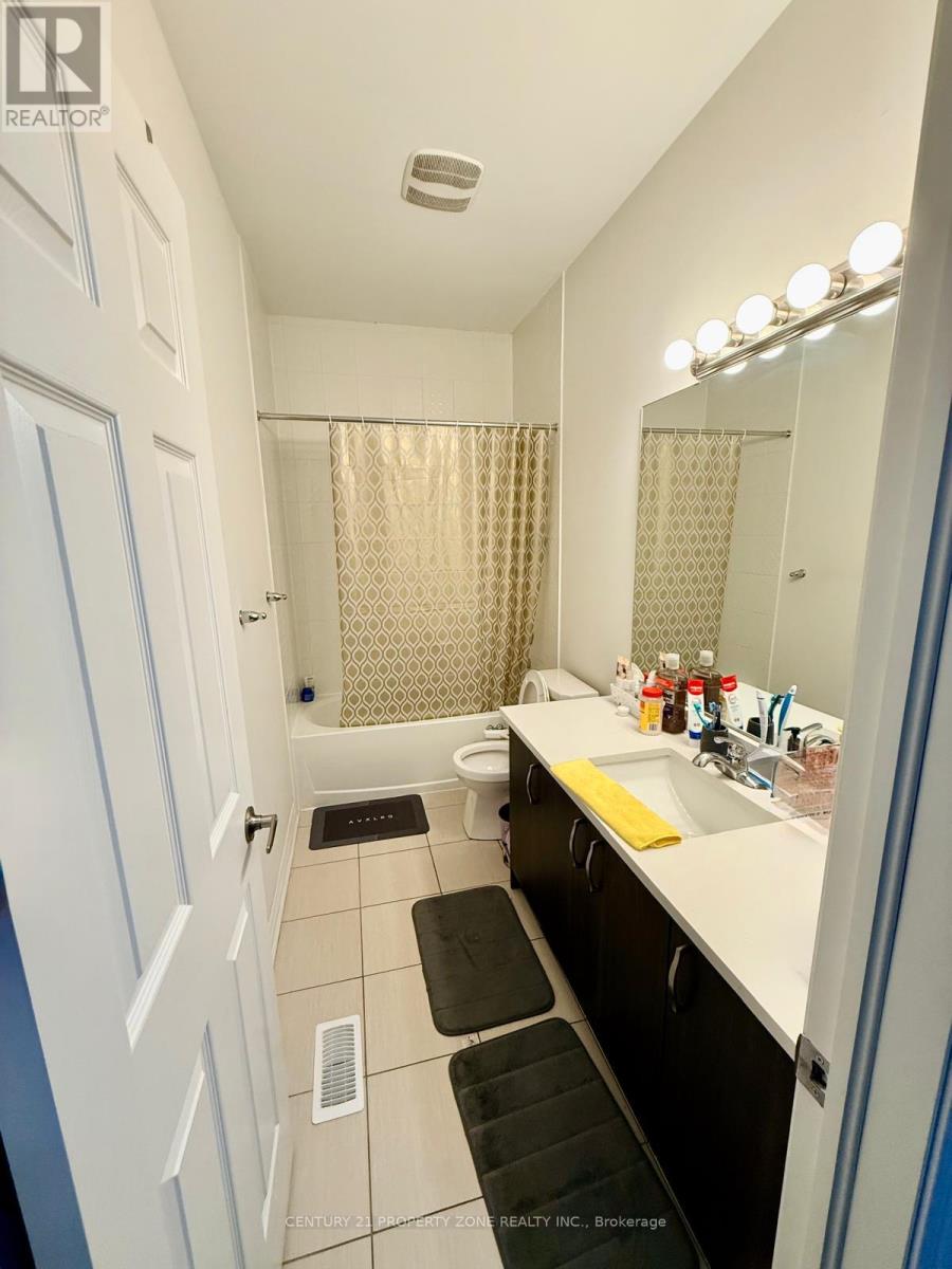 Upper - 41 Hashmi Place, Brampton, Ontario  L6Y 6J9 - Photo 20 - W12973452