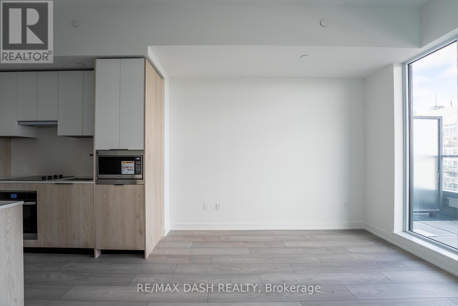 603 - 1007 The Queensway Avenue, Toronto, Ontario  M8Z 0H4 - Photo 12 - W12973492