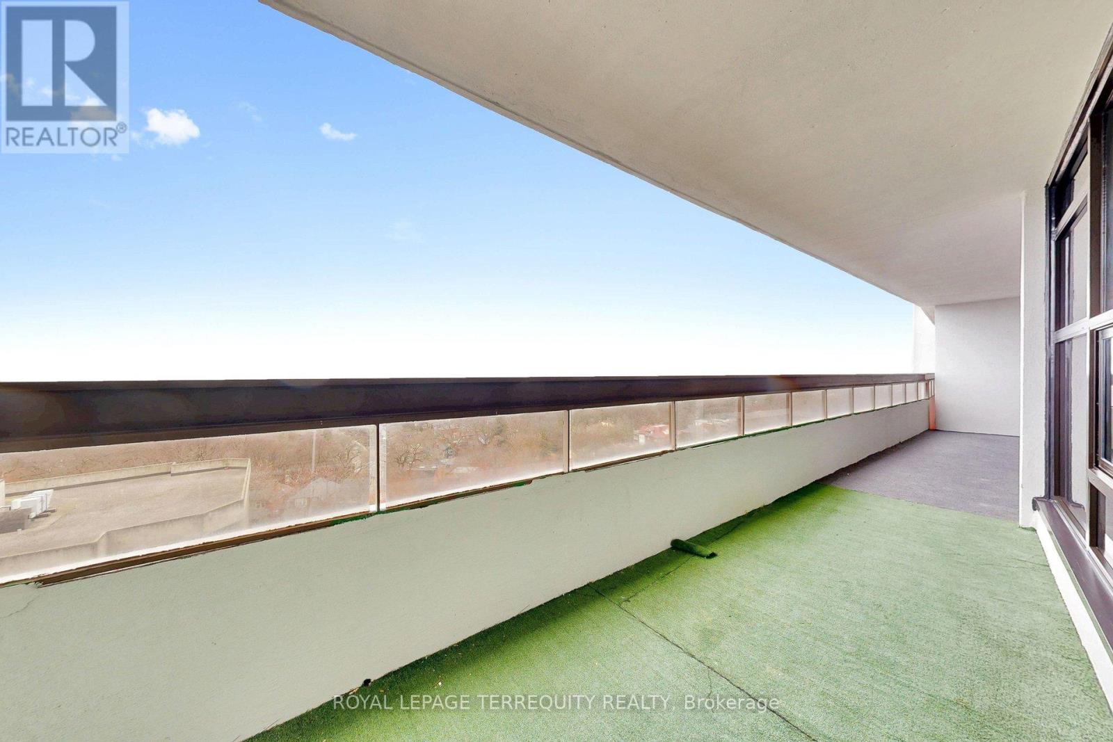 1408 - 100 Quebec Avenue W, Toronto, Ontario  M6P 4B8 - Photo 42 - W12973518