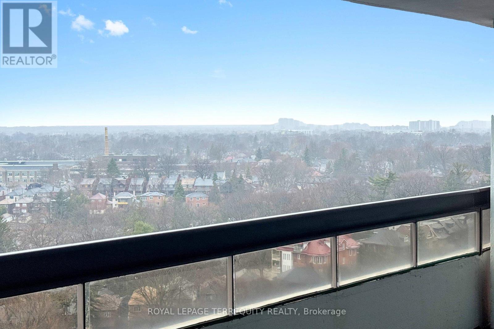 1408 - 100 Quebec Avenue W, Toronto, Ontario  M6P 4B8 - Photo 44 - W12973518