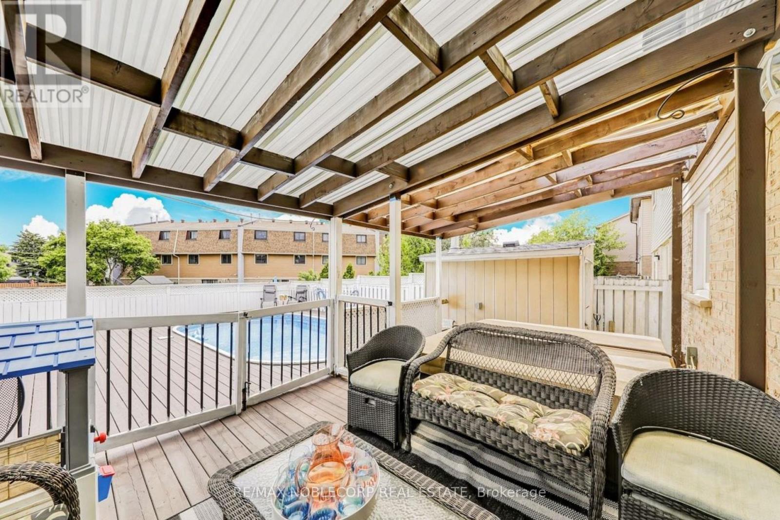 30 Mayberry Court, Brampton, Ontario  L6S 5B2 - Photo 30 - W12973552