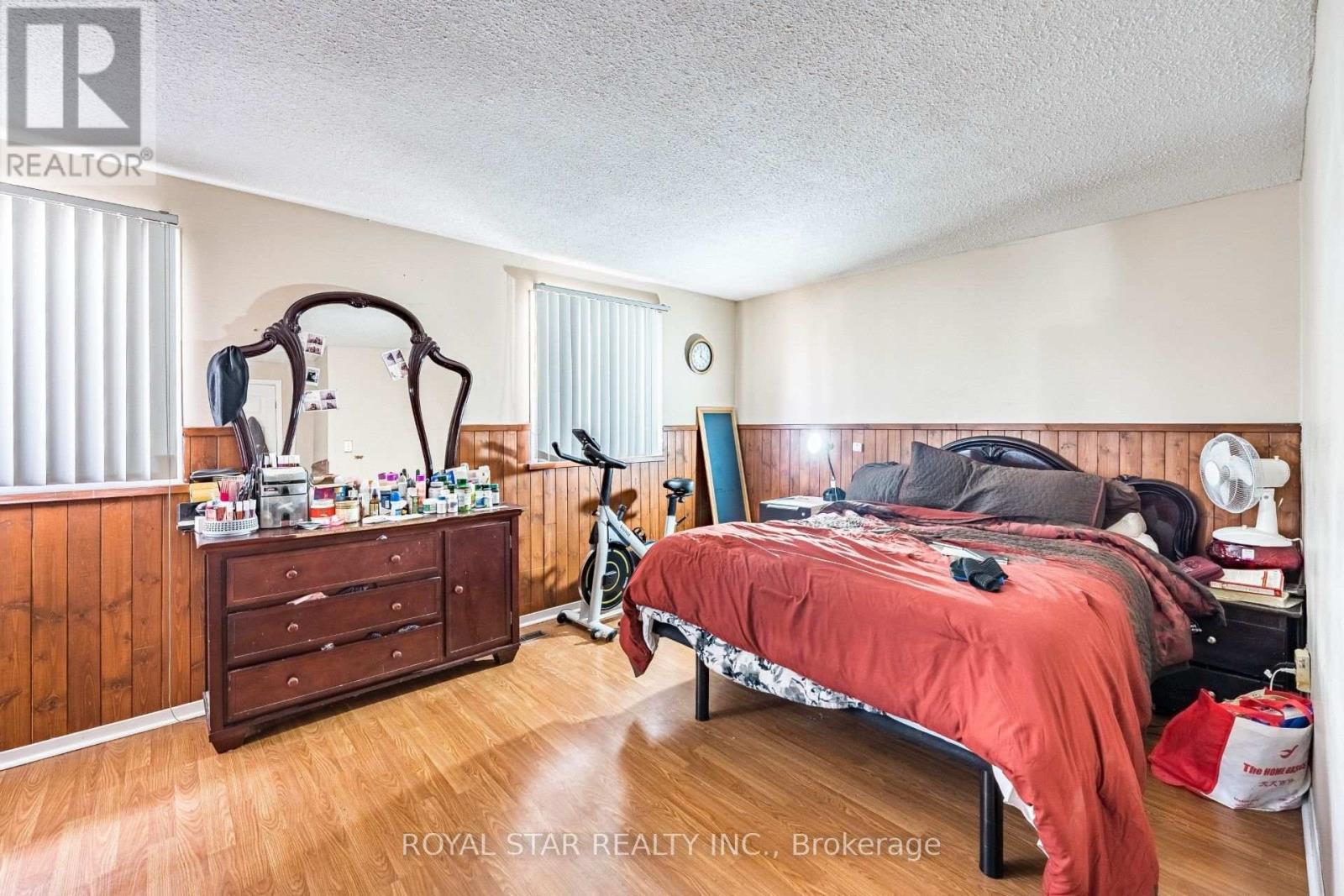 99 - 105 Hansen Road N, Brampton, Ontario  L6V 3C9 - Photo 14 - W12973574