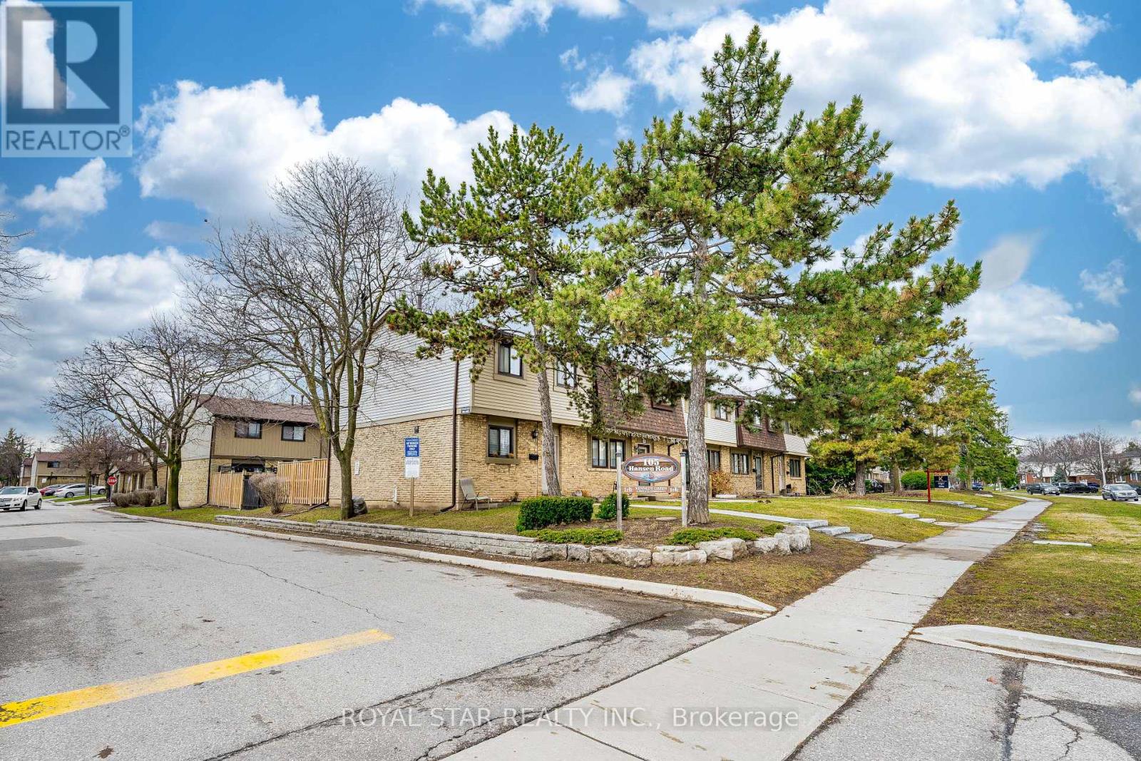 99 - 105 Hansen Road N, Brampton, Ontario  L6V 3C9 - Photo 36 - W12973574