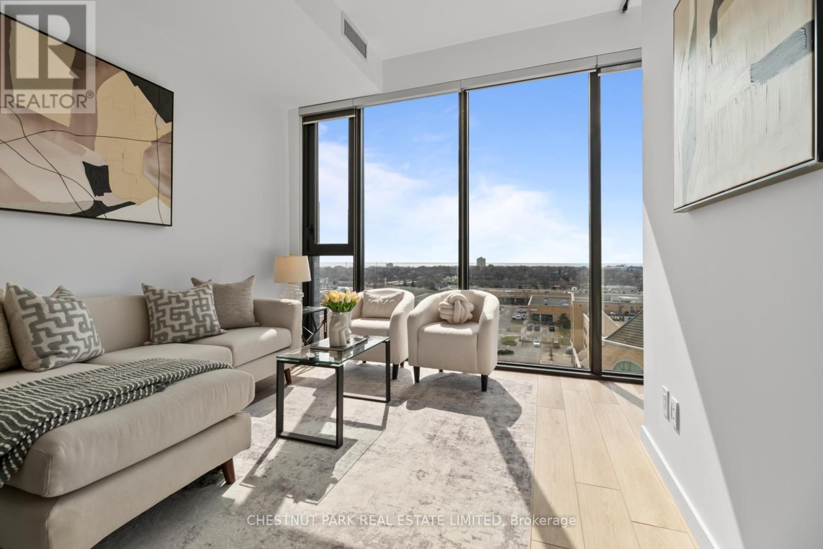 813 - 7 Smith Crescent, Toronto, Ontario  M8Z 0G3 - Photo 13 - W12973576