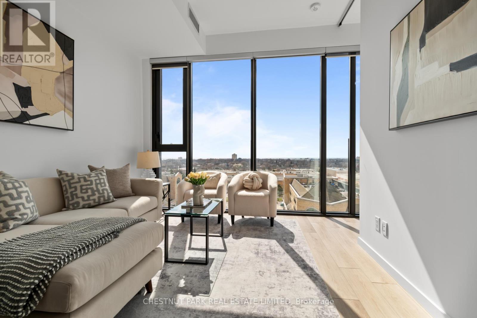 813 - 7 Smith Crescent, Toronto, Ontario  M8Z 0G3 - Photo 17 - W12973576