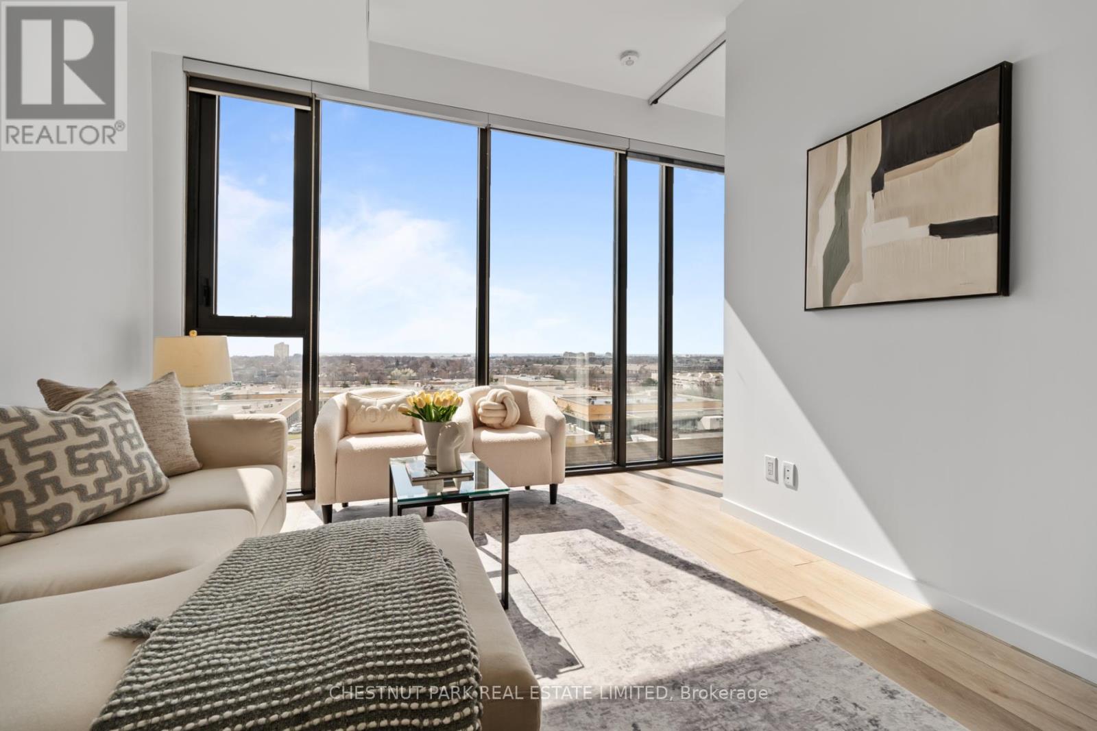 813 - 7 Smith Crescent, Toronto, Ontario  M8Z 0G3 - Photo 18 - W12973576