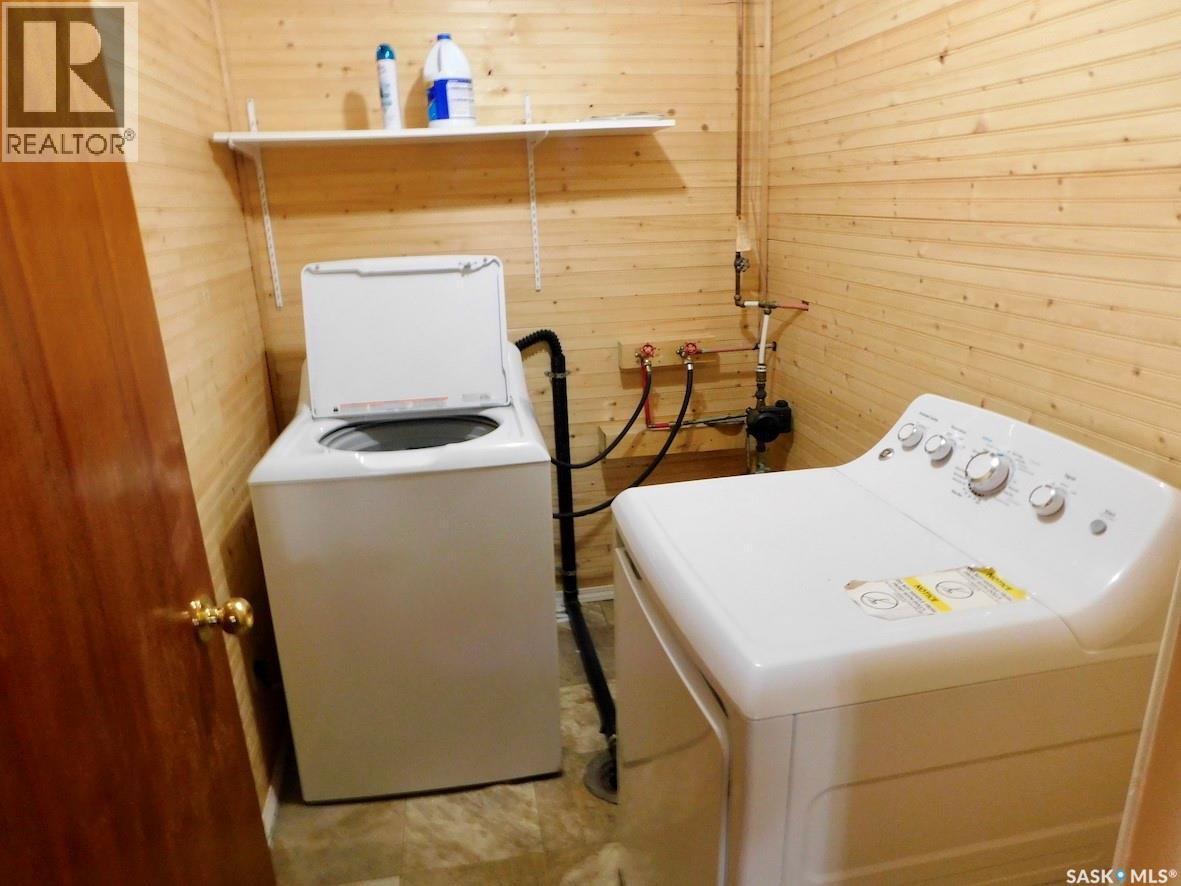 507 2nd Avenue E, Assiniboia, Saskatchewan  S0H 0B0 - Photo 19 - SK032407