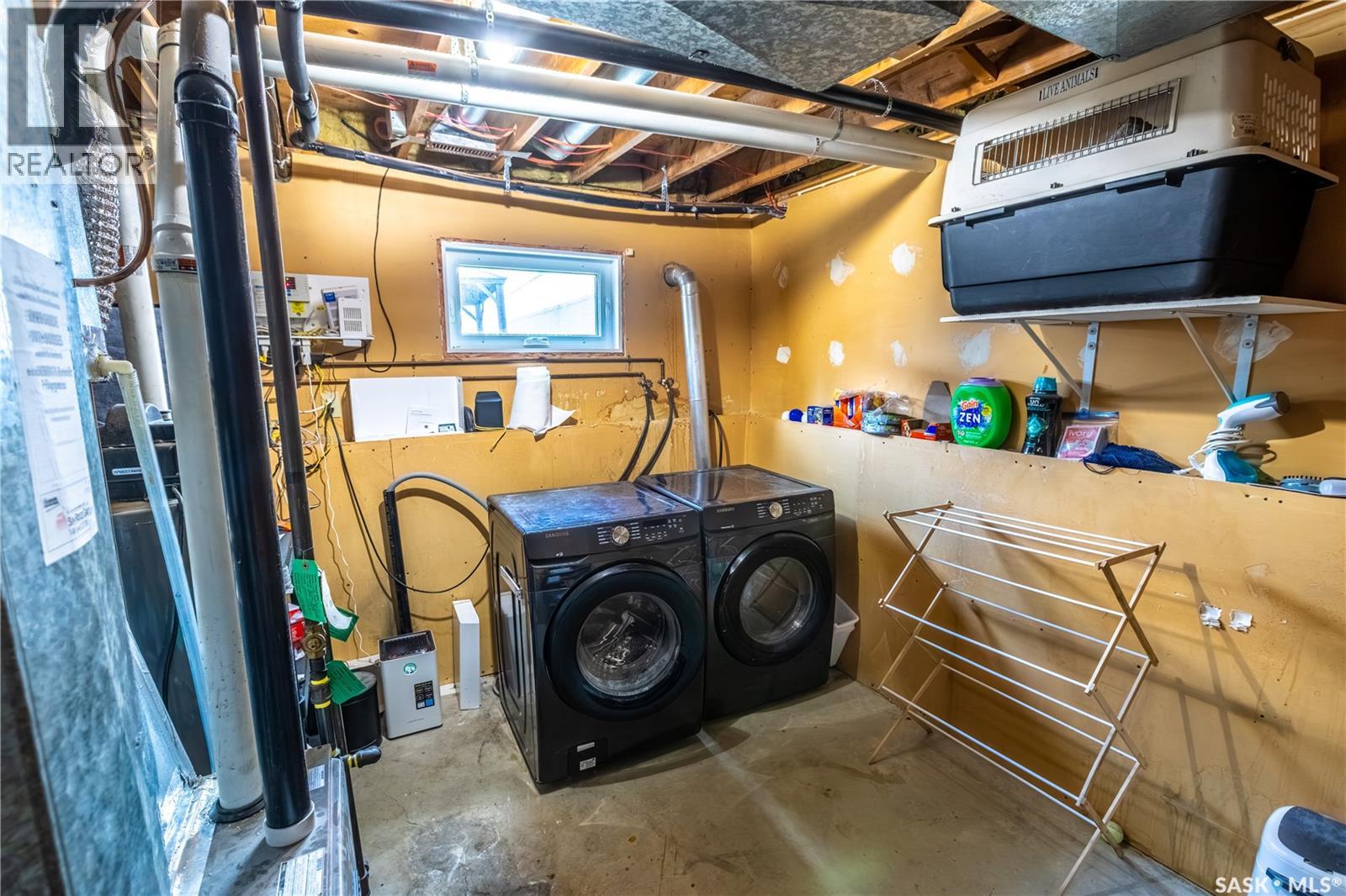 1374 Manitou Crescent, Moose Jaw, Saskatchewan  S6H 7C5 - Photo 11 - SK032379