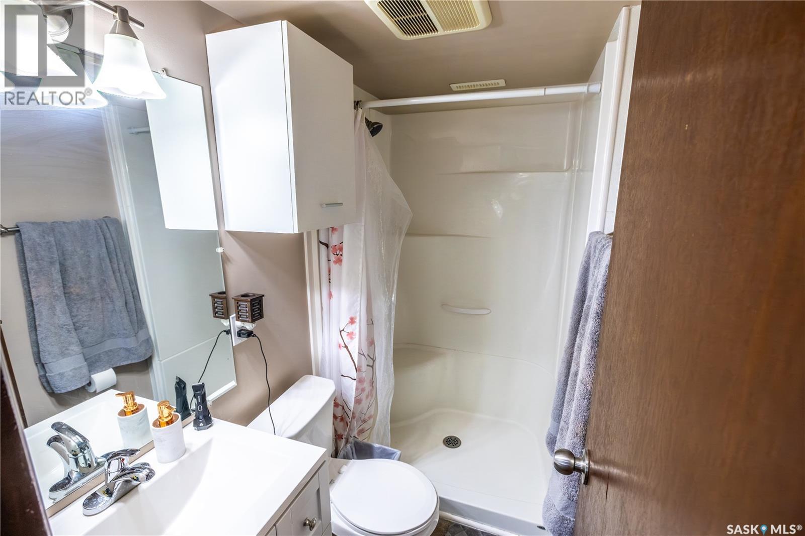 1374 Manitou Crescent, Moose Jaw, Saskatchewan  S6H 7C5 - Photo 9 - SK032379